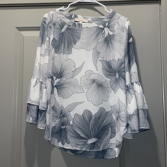 Ann Taylor loft floral print top - Picture 3 of 7